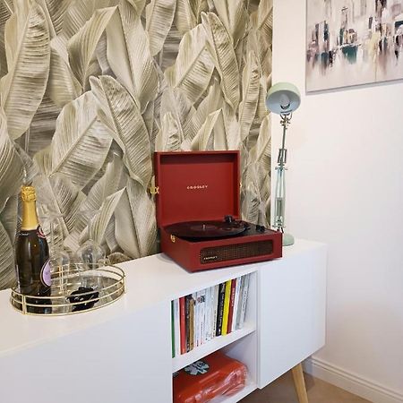 Ai Castelli Apartment - Locazione Turistica Cin It58060C2Fhnreg9A Colonna Kültér fotó